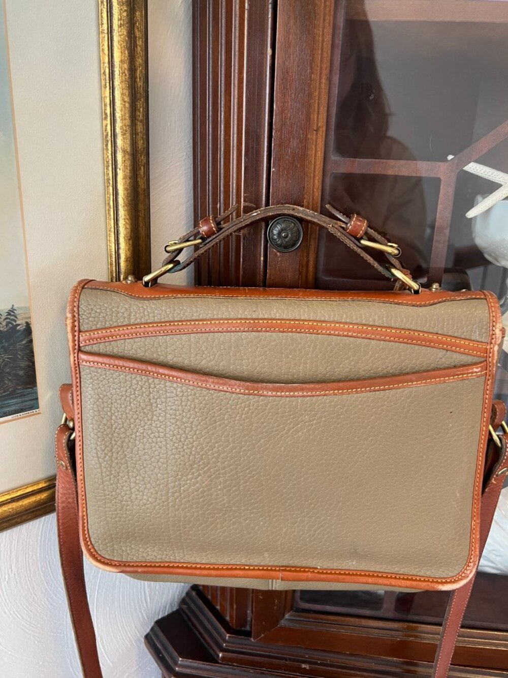 Vintage Dooney & Bourke All-Weather Leather Crossbody – Taupe & British Tan - Picture 2 of 15